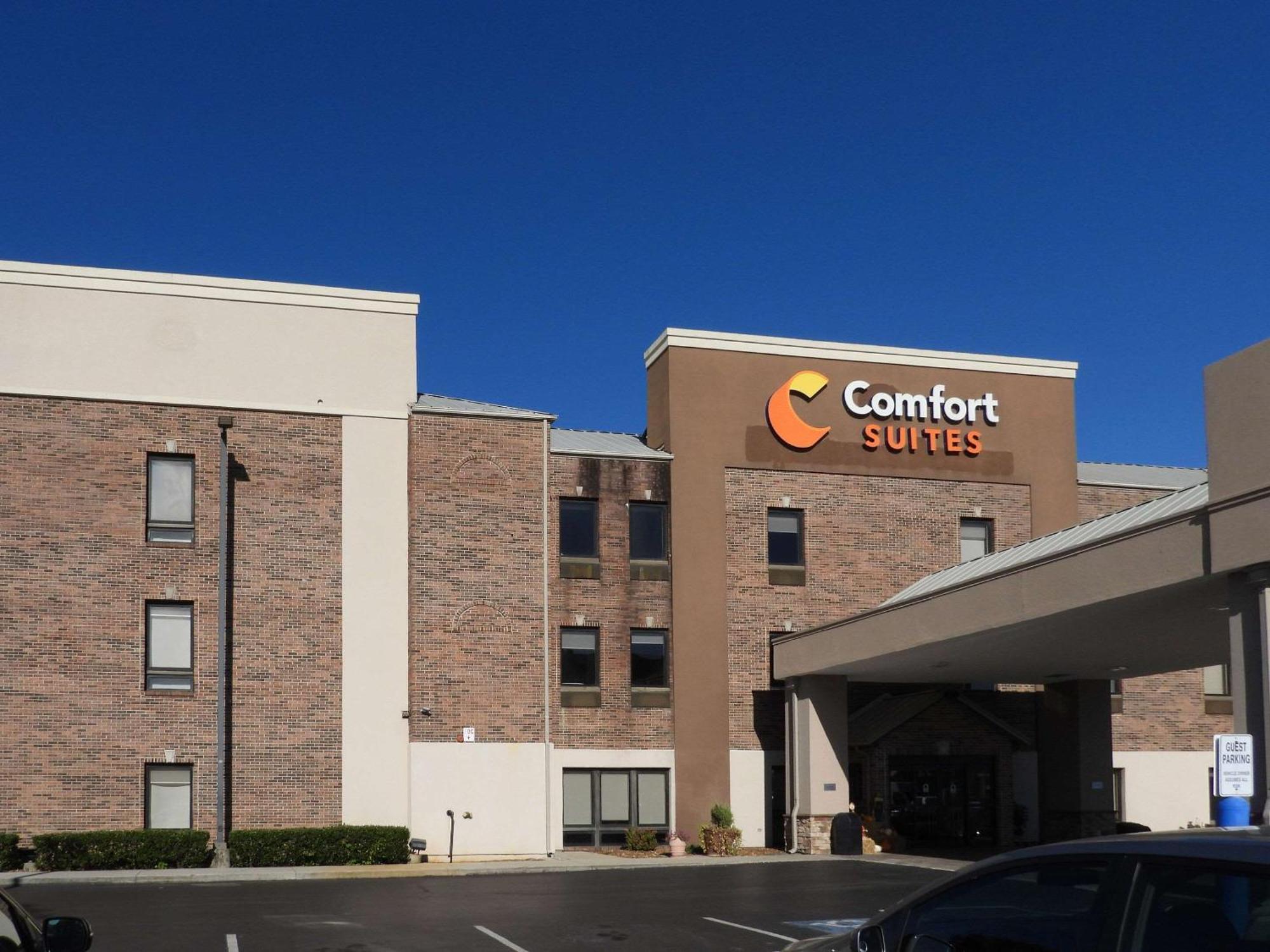 Comfort Suites Crossville Exterior photo